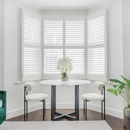 Specious Bright Flat With Garden In Apartment London
