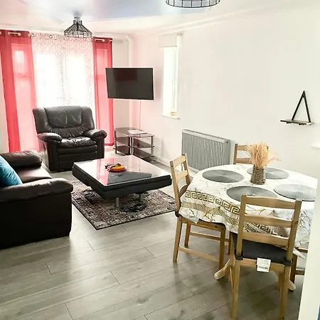 Apartment The Grand Forsyth Apartment - Two Bedroom Dagenham