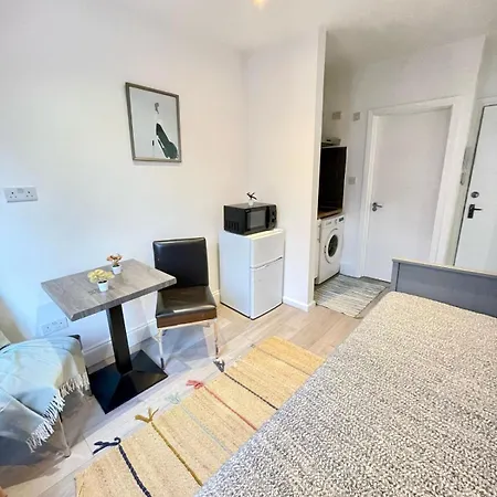 Smart Homes * London