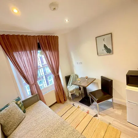 Smart Homes Aparthotel