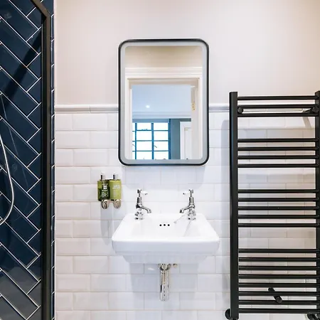 Gasthof The Hanbury Townhouse *