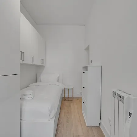 Beaufort Gardens Apartment *
