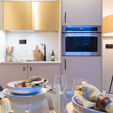 Smart In Sloane Square Apartment *