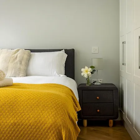 Holiday home 3-bdr Stunning Lux Parking London