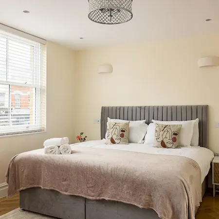 Holiday home 3-bdr Stunning Lux Parking