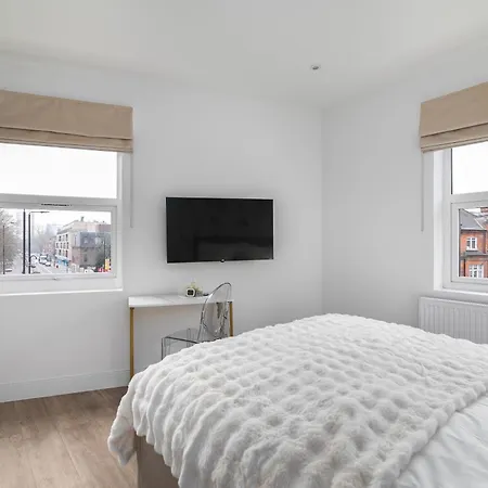 Battersea Park & Power Station, Embassy Newly Renovated Elegant 2bed Apartment *