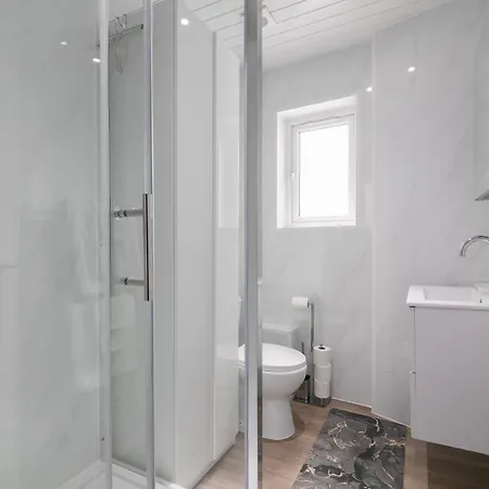 Apartment Battersea Park & Power Station, Embassy Newly Renovated Elegant 2bed *
