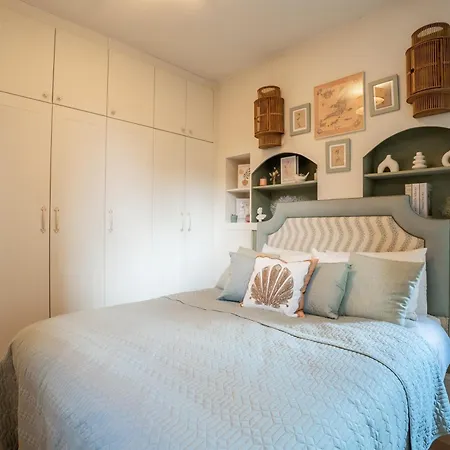 Apartment The Plush Putney Retreat *