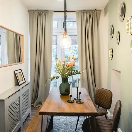 Apartment Flat Near By Kensington Olympia Exhibition-2 Bedroom