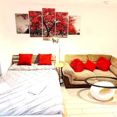 A Brand New Flat With 3 Bedrooms & 3 Baths In Zone 1 Angel For Max 9 Ppl * London