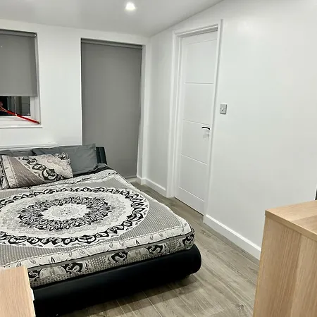 Lägenhet Verb - North London Self Catering - Work Enfield