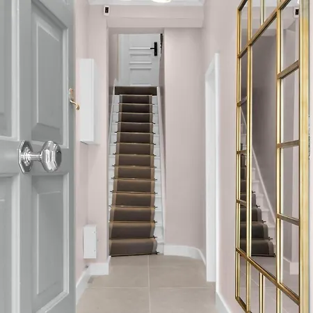 Grove Heights Notting Hill * London