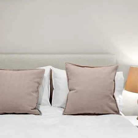 Grove Heights Notting Hill Apartment London