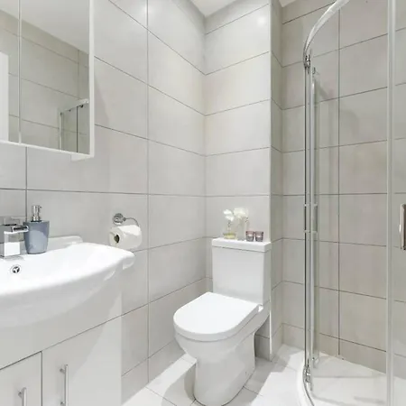 Apartment Lovely In 3rd Fl 3ppl Long And Short *