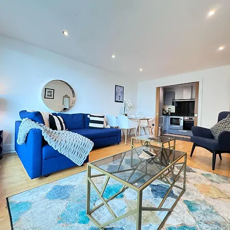 River View Eye Vauxhall 2 Bedroom *