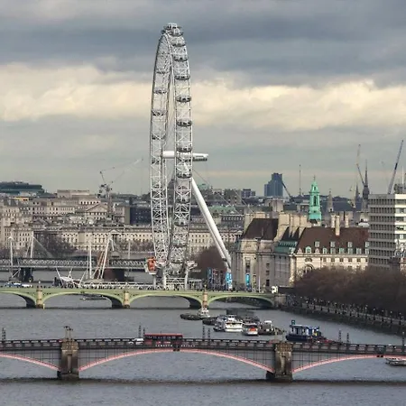 Apartment River View Eye Vauxhall 2 Bedroom London