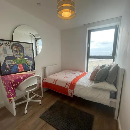 London, Private Homestay *