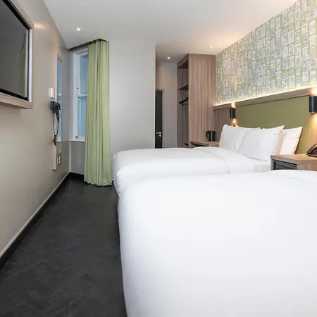 Brit Earls Court Hotel