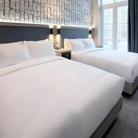 Brit Earls Court 3*