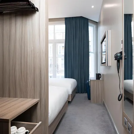 Hotel Brit Earls Court London