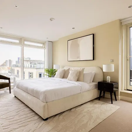 The Riverside - 3bdr With Balcony London
