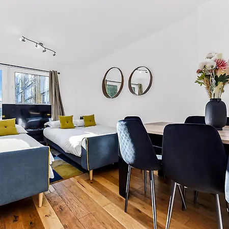 2 Bed 2 Bath In Camden Sleeps 8 Eltham