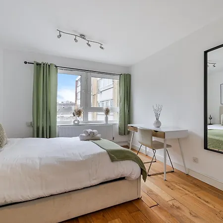 Apartment 2 Bed 2 Bath In Camden Sleeps 8