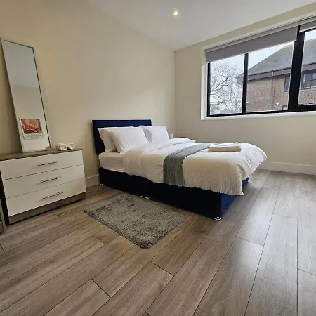 דירה Modern London Village 2-bed Flat In Just 40 Mins To London