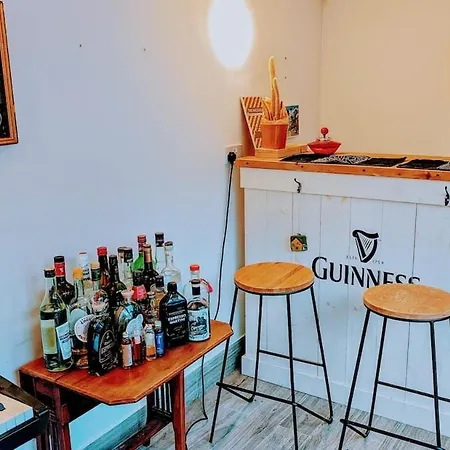 19th Century Terraced House With Garden Bar Appartement