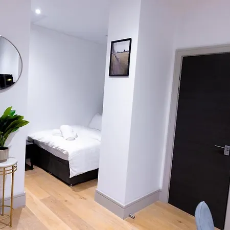 Stunning Flat In Whitechapel Apartment