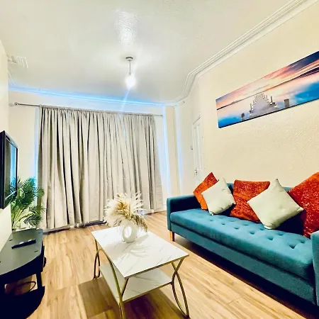 Plaistow Near Custom House Excel Free Parking * London