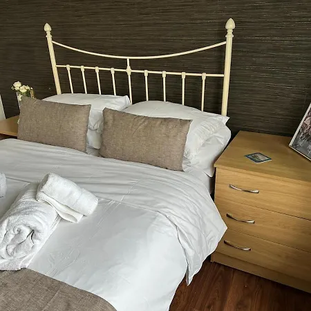 Cosy 2-bed Retreat In Hampstead *