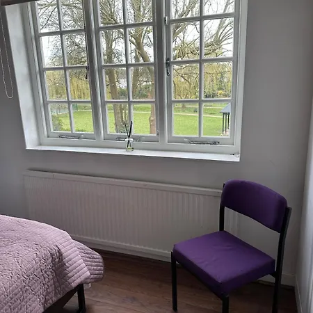 Cosy 2-bed Retreat In Hampstead