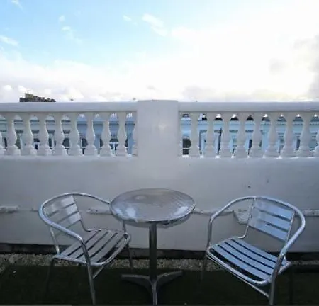 Private Flat In Kensington W Terrace Apartment