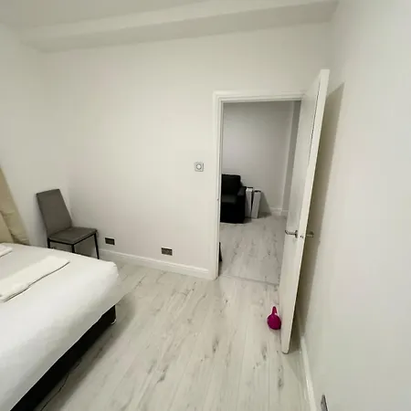 Apartment One Bedroom Flat 2nd Floor Victoria