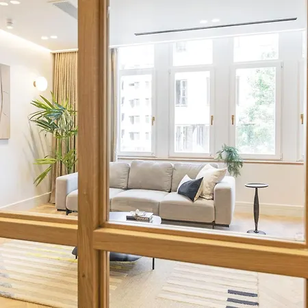 Luxury Residences In Covent Garden, Steps From The Piazza London