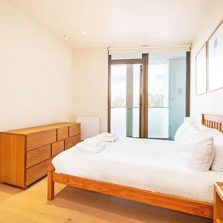Waterloo - Modern & Spacious Near Waterloo Station * London