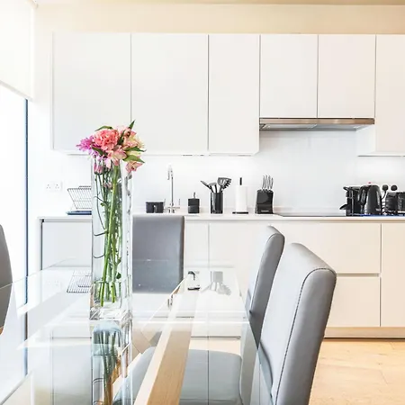 Apartment Waterloo - Modern & Spacious Near Waterloo Station *
