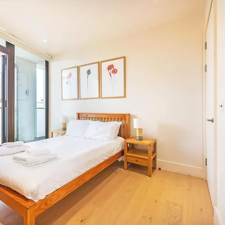 Waterloo - Modern & Spacious Near Waterloo Station * London