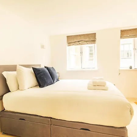Soho Living - Elegant Near Carnaby Street And Oxford Street Apartment *