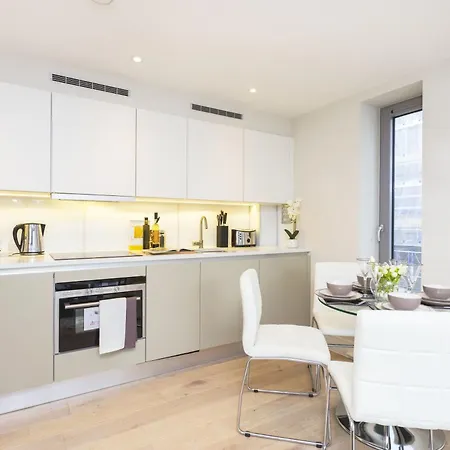Luxury Residences In Covent Garden, Steps From The Piazza 伦敦