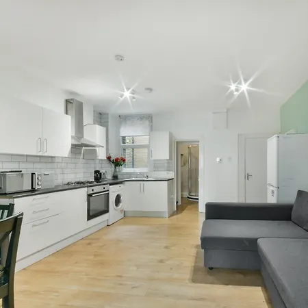 Amazing 2 Bedrooms Flat In Dalston *