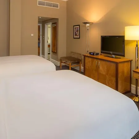 Hilton Paddington 4*