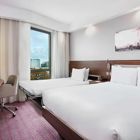 Hampton By Hilton Waterloo Hotel Londres