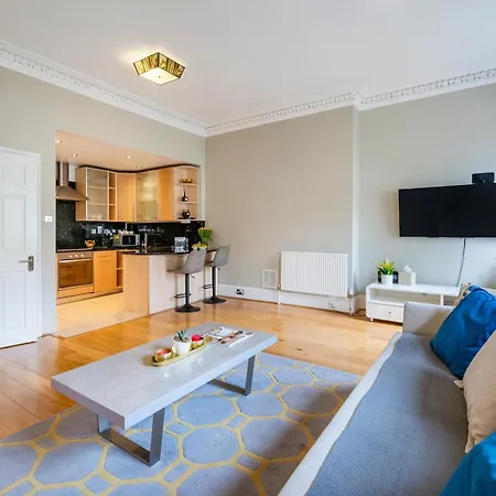 Hyde Park Apartment London