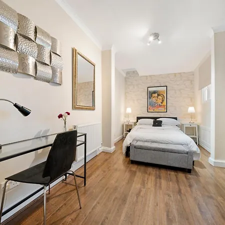 Bed & Breakfast Central London Rooms