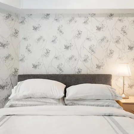 Central London Rooms *