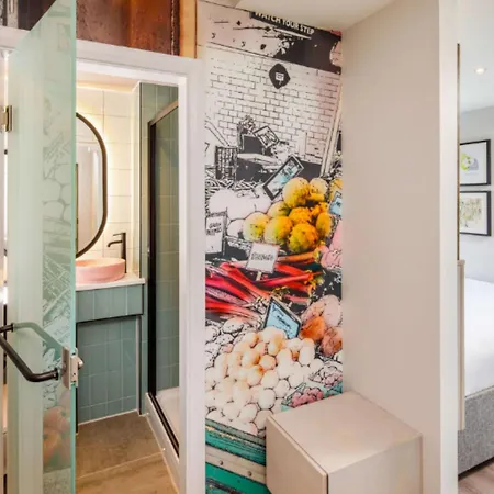 Spark By Hilton London Hotell