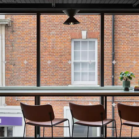 Spark By Hilton London Hotell