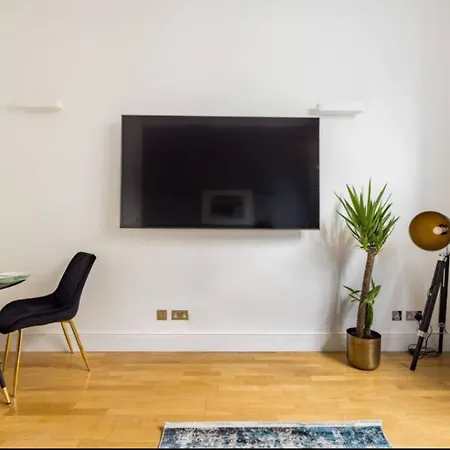 Apartment Niru Experience Serene Garden Haven Duplex *